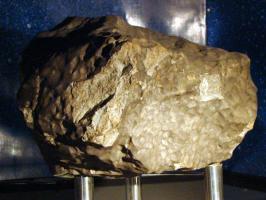 Big Stone Exhibited in Meteorite Museum